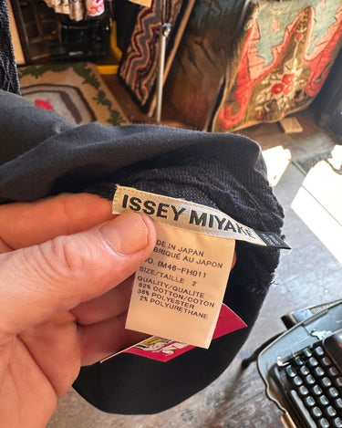 Issey Miyaki Dress Grand Leaners