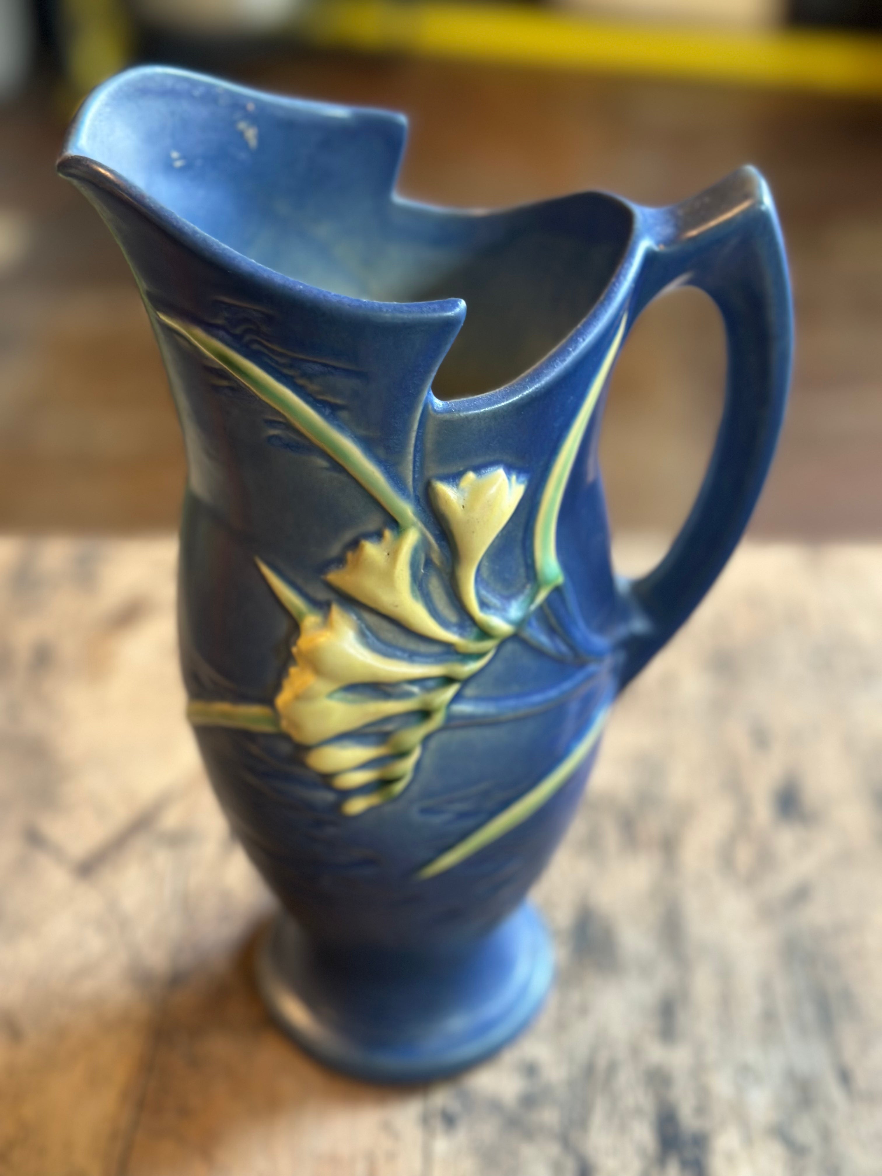 Perfect Patina Roseville Vase Grand Leaners