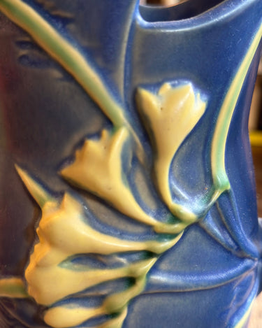 Perfect Patina Roseville Vase Grand Leaners