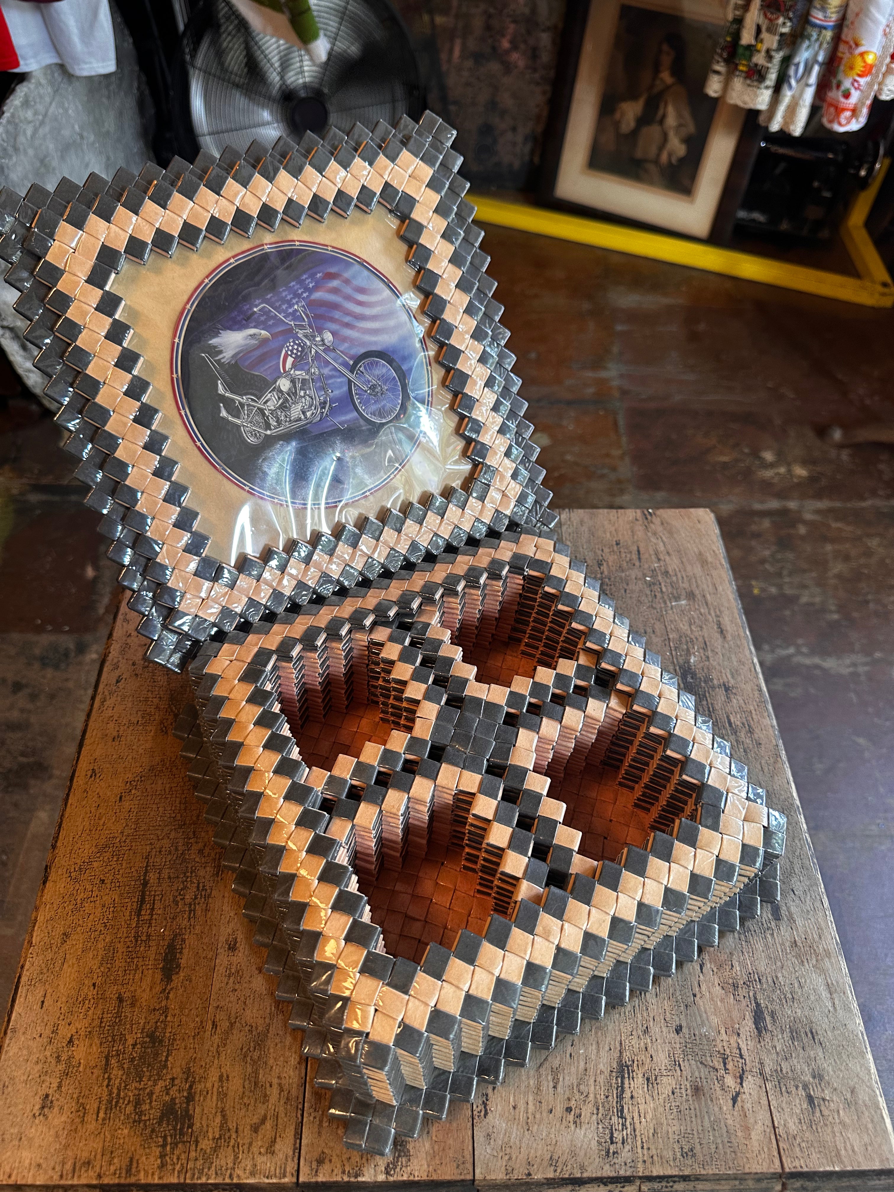 Prison Art Style Handmade Jewelry Box Grand Leaners