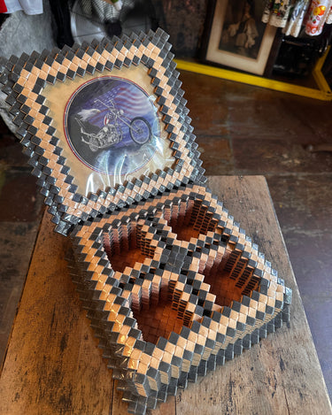 Prison Art Style Handmade Jewelry Box Grand Leaners