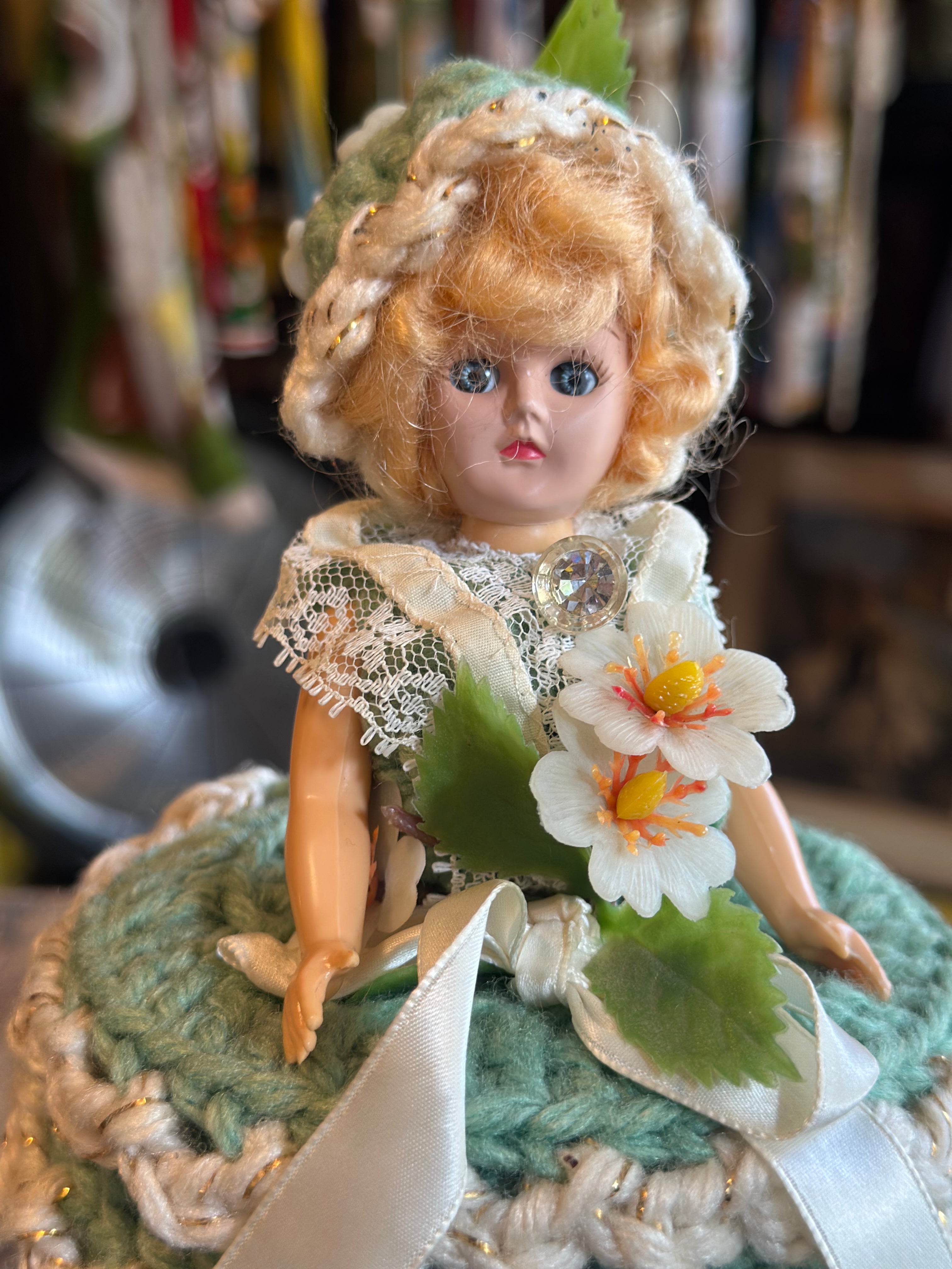 Grandma Made Toilet Paper Dollcover Grand Leaners